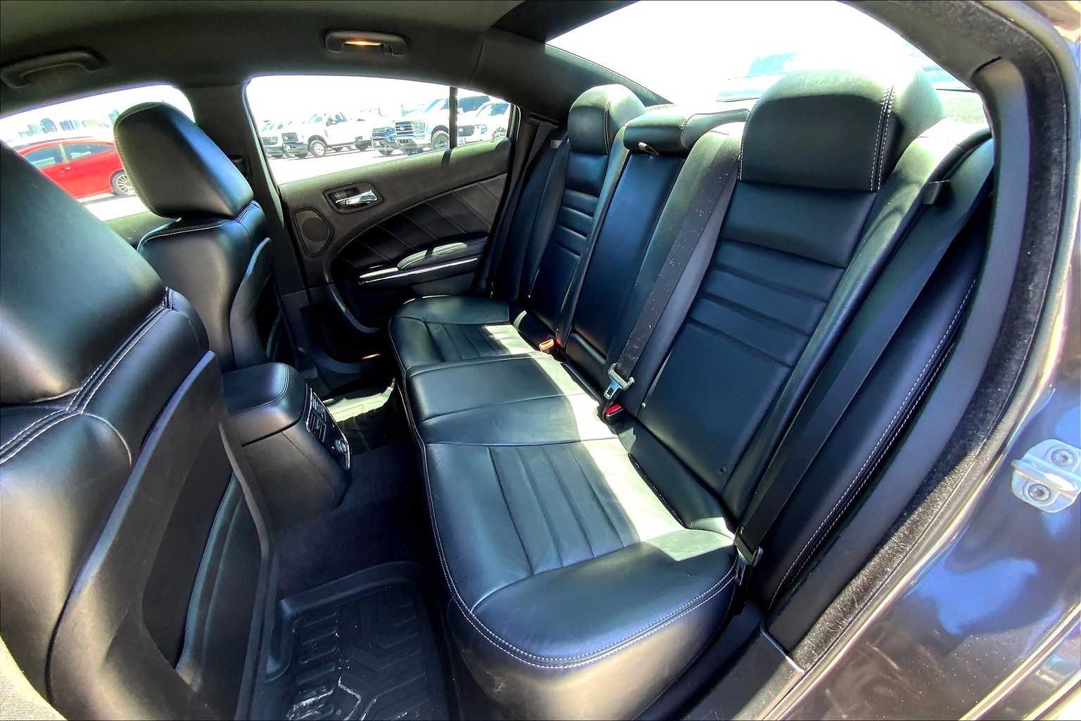 Thumbnail: 2014 Dodge Charger - 29