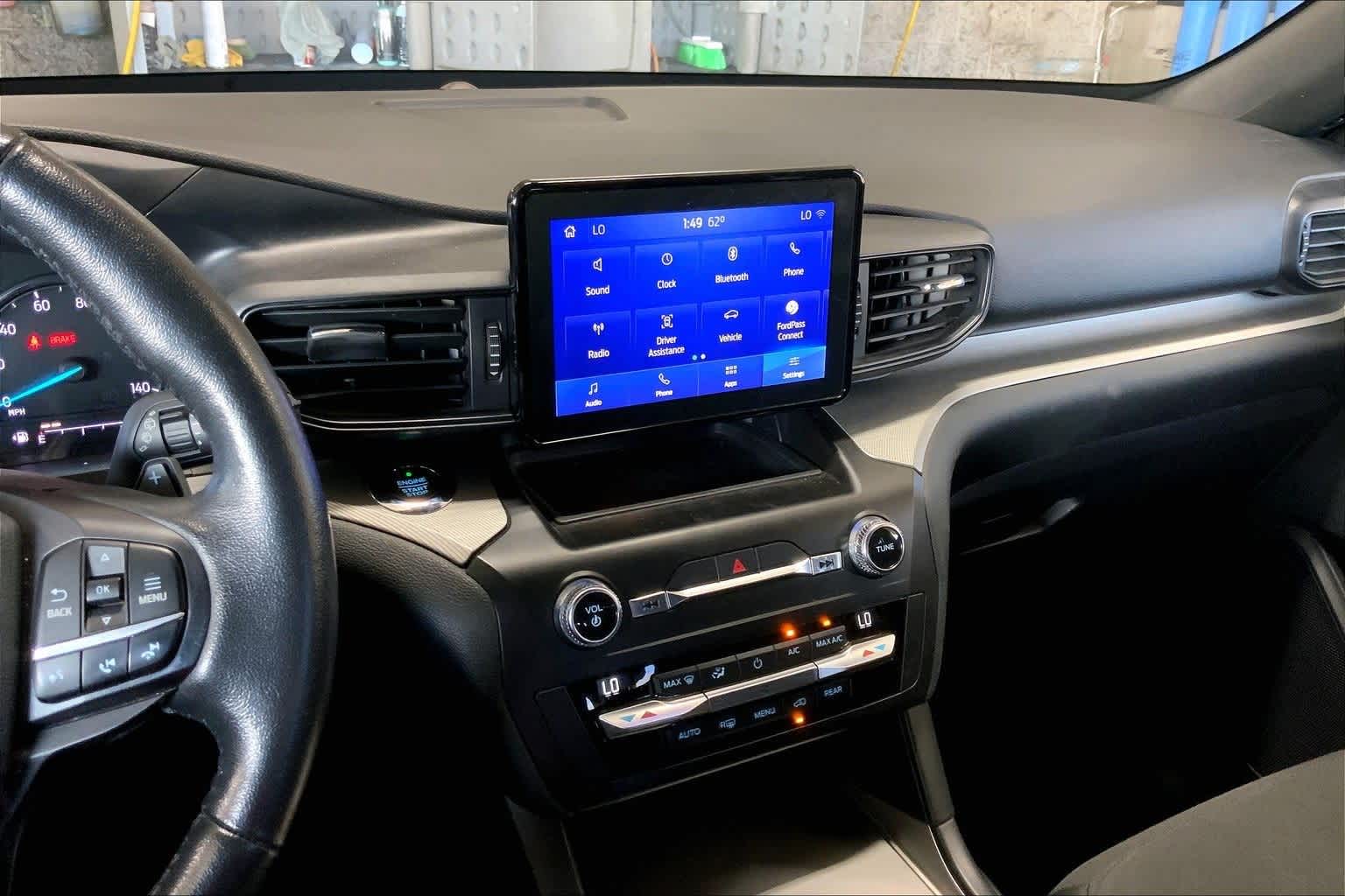 Thumbnail: 2020 Ford Explorer - 15