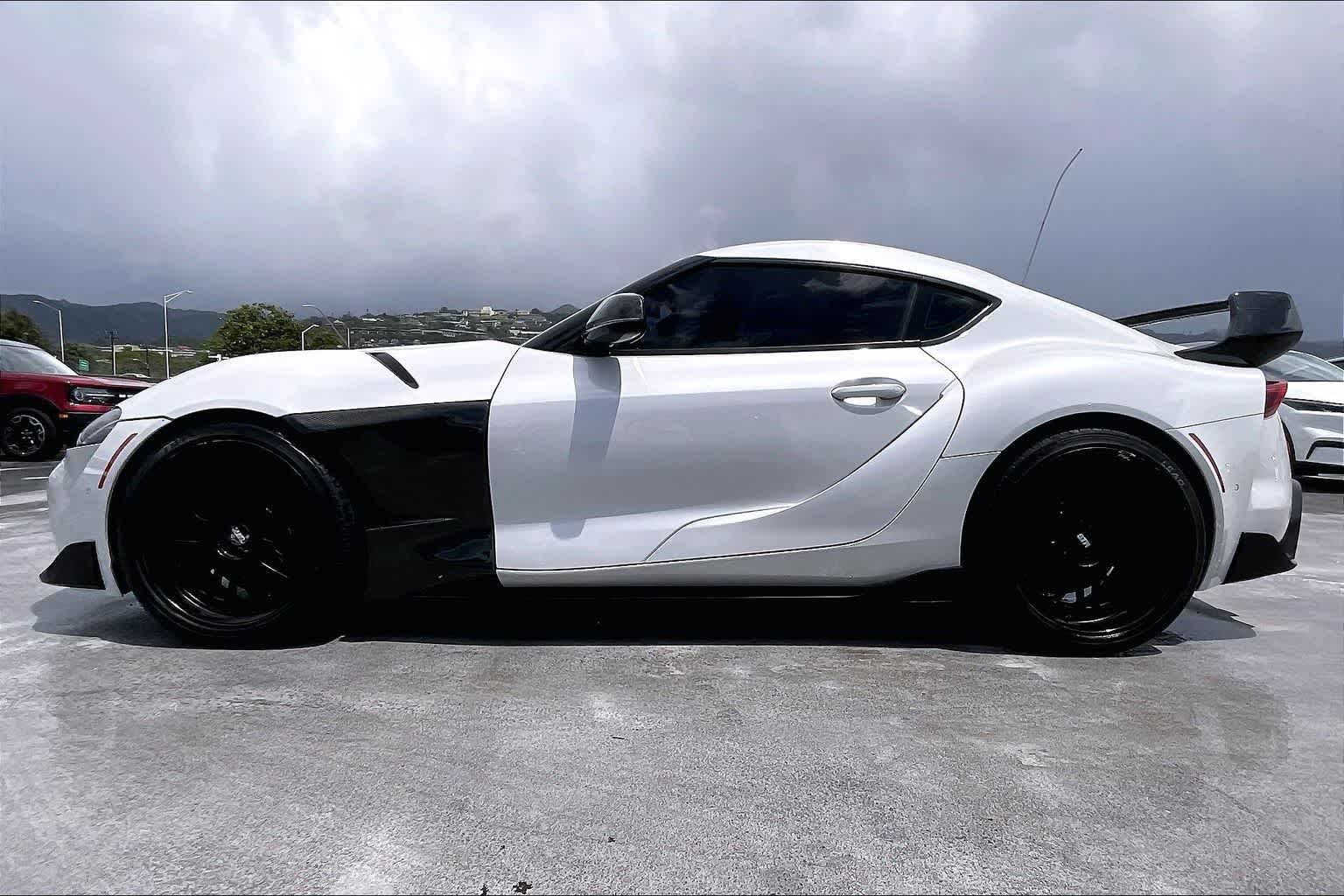 Thumbnail: 2022 Toyota GR Supra - 3