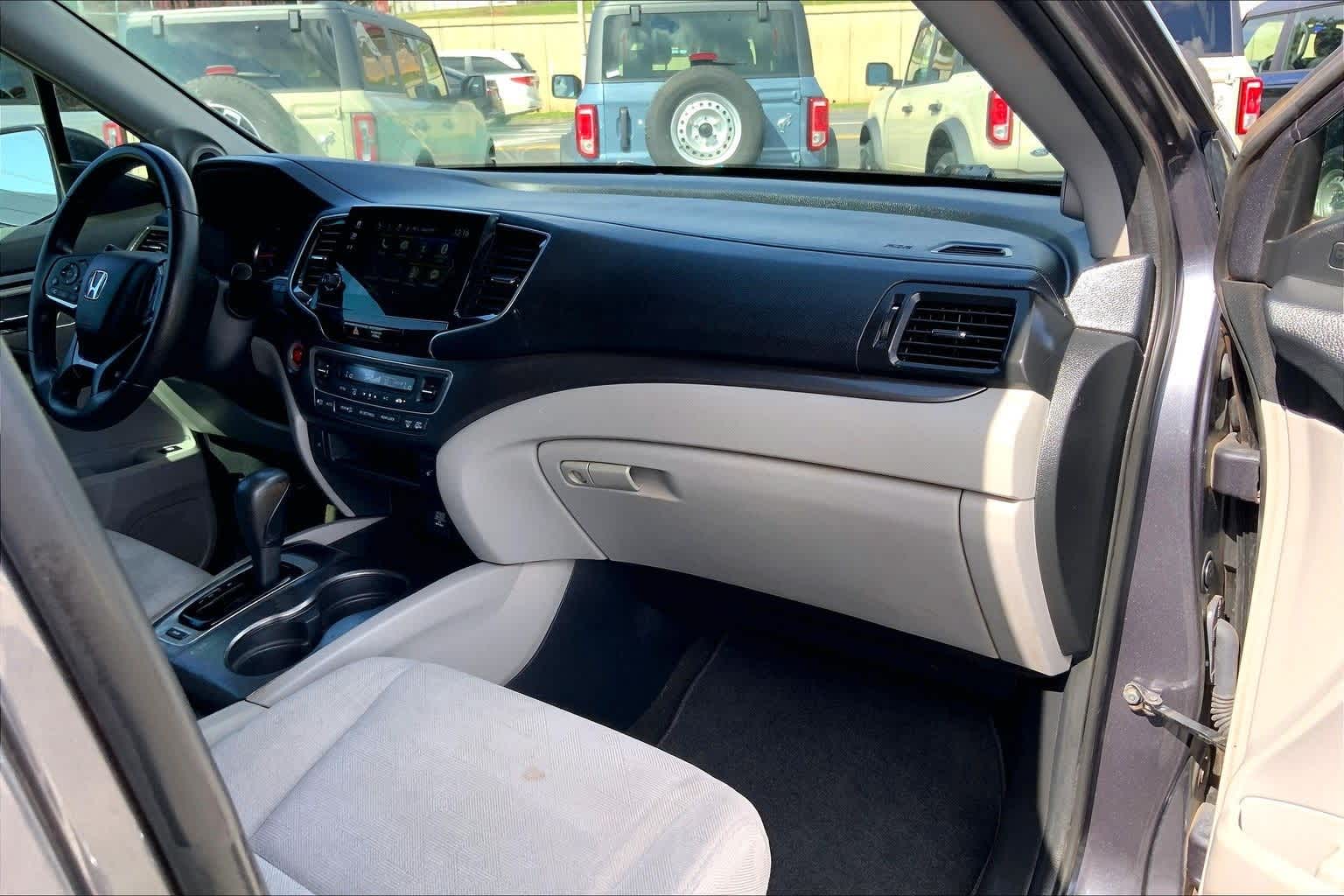 Thumbnail: 2020 Honda Pilot - 23