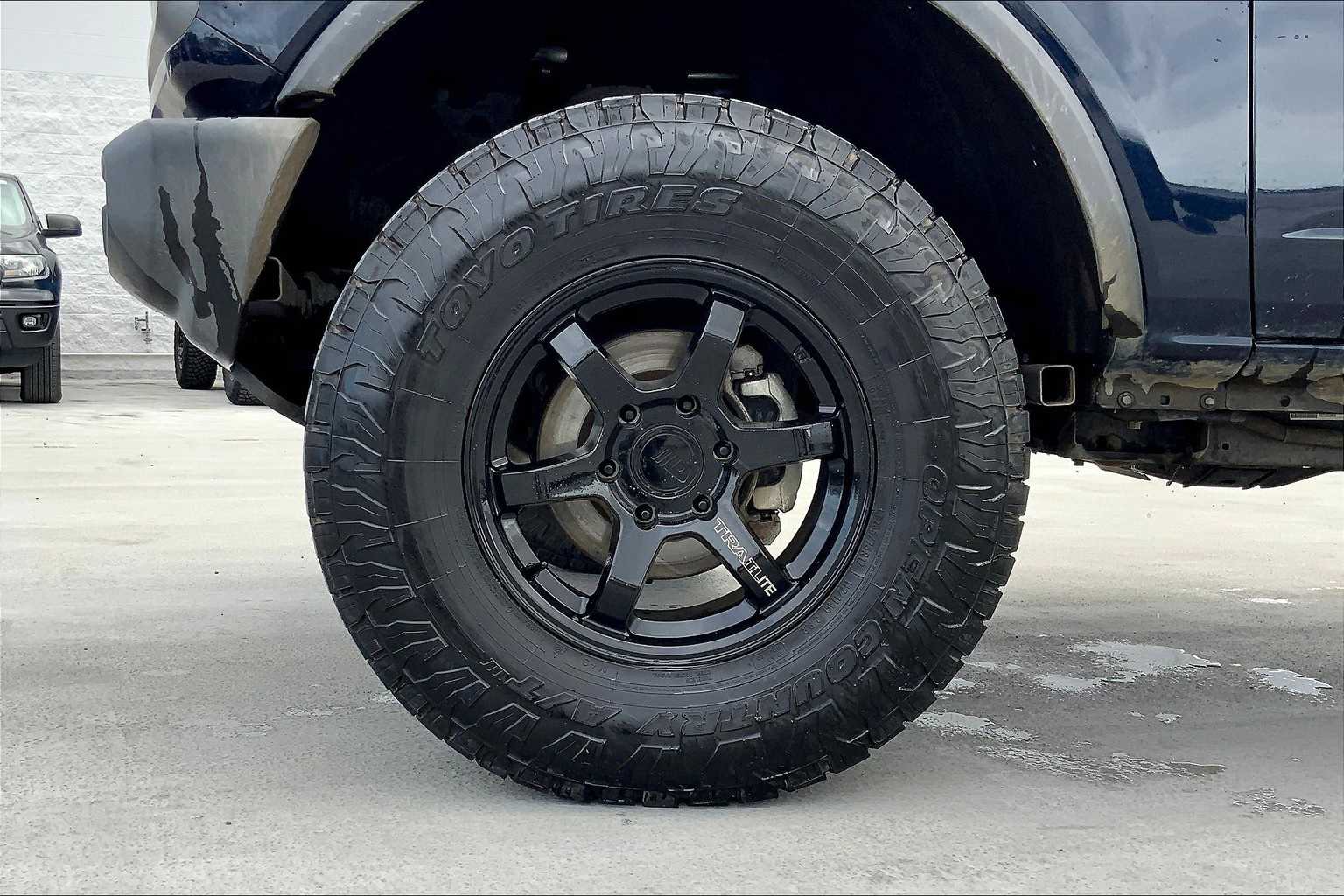 Thumbnail: 2021 Ford Bronco - 8