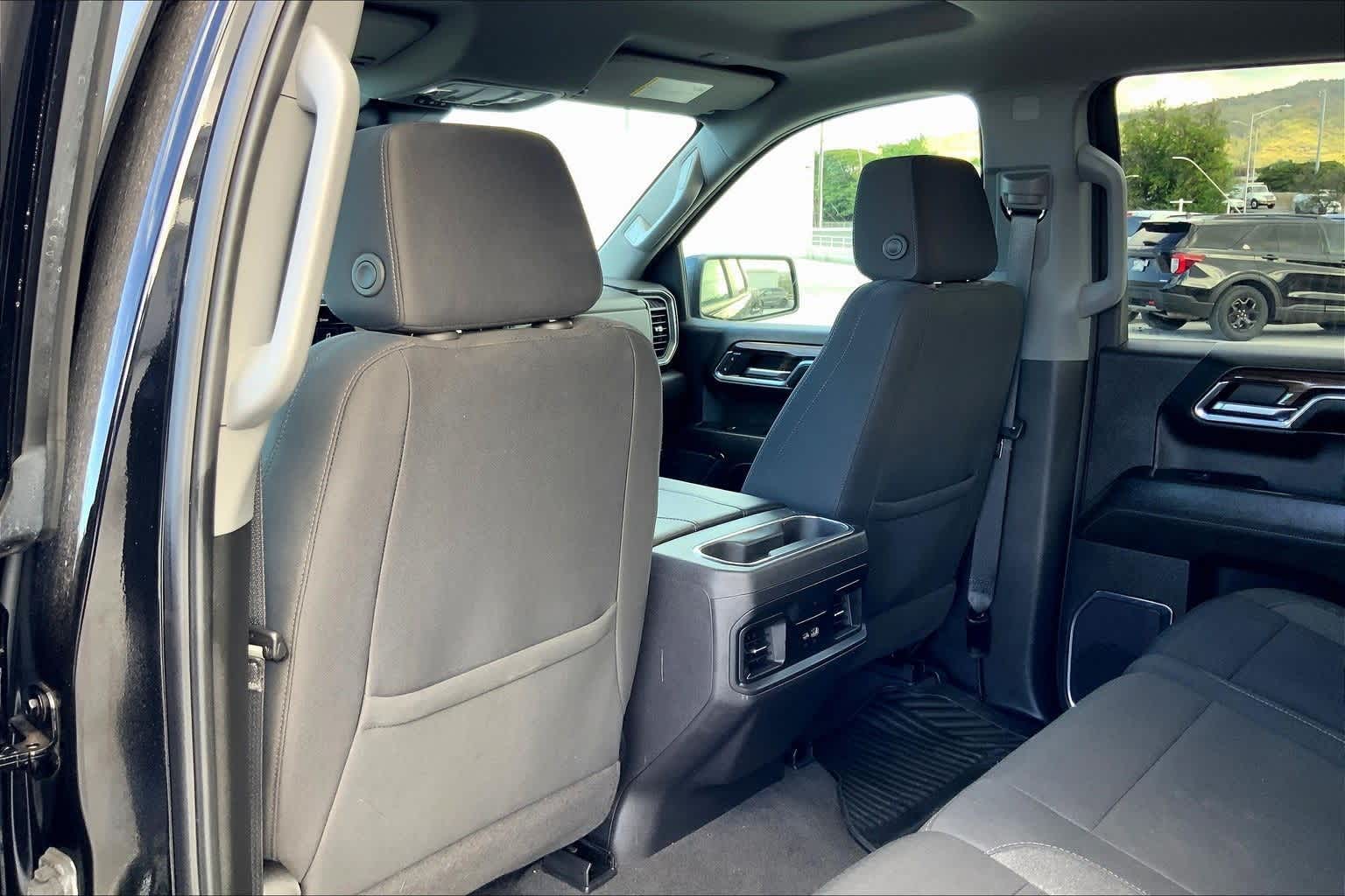 Thumbnail: 2024 Chevrolet Silverado 1500 - 12