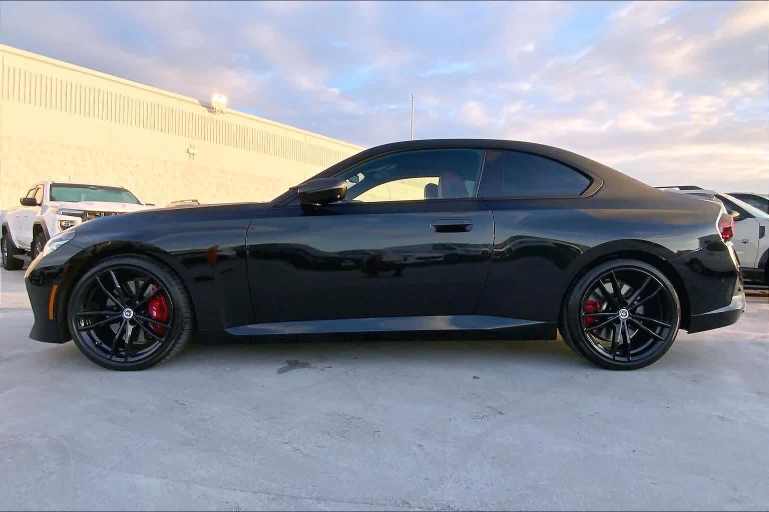 Thumbnail: 2023 BMW 2 Series - 3