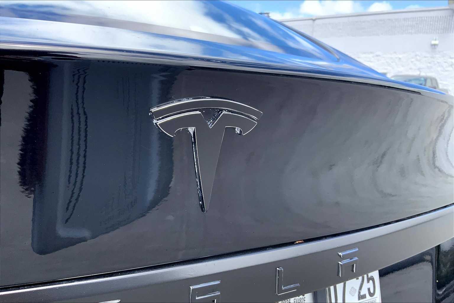 Thumbnail: 2018 Tesla Model S - 7