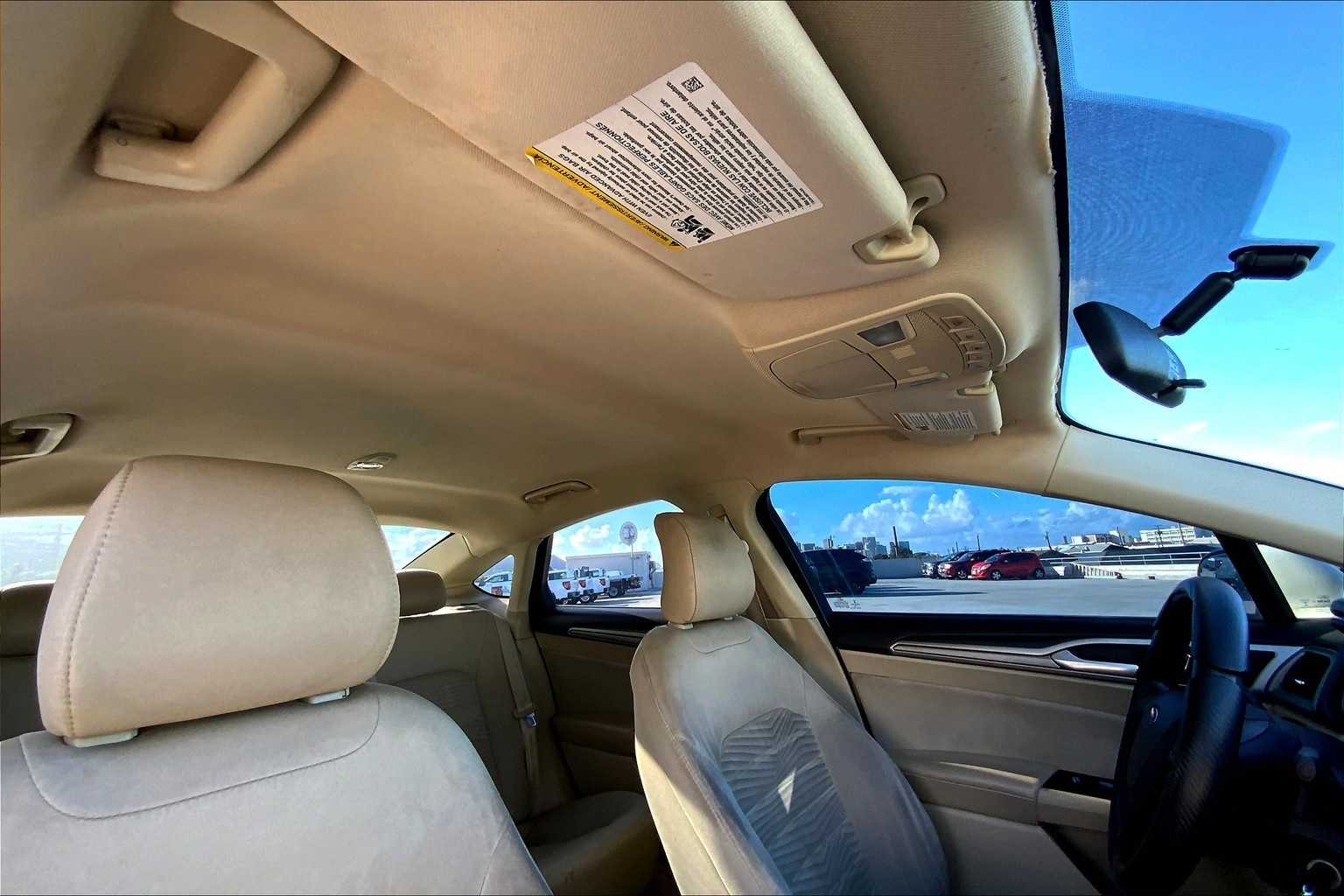 Thumbnail: 2016 Ford Fusion - 30