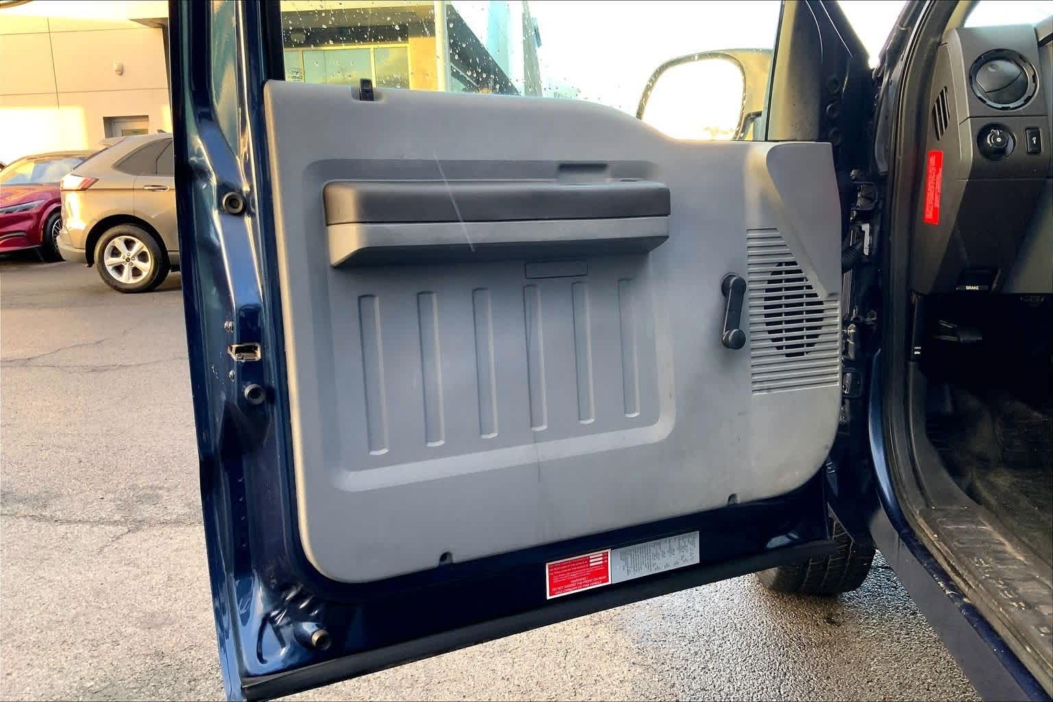 Thumbnail: 2015 Ford F-350 - 27