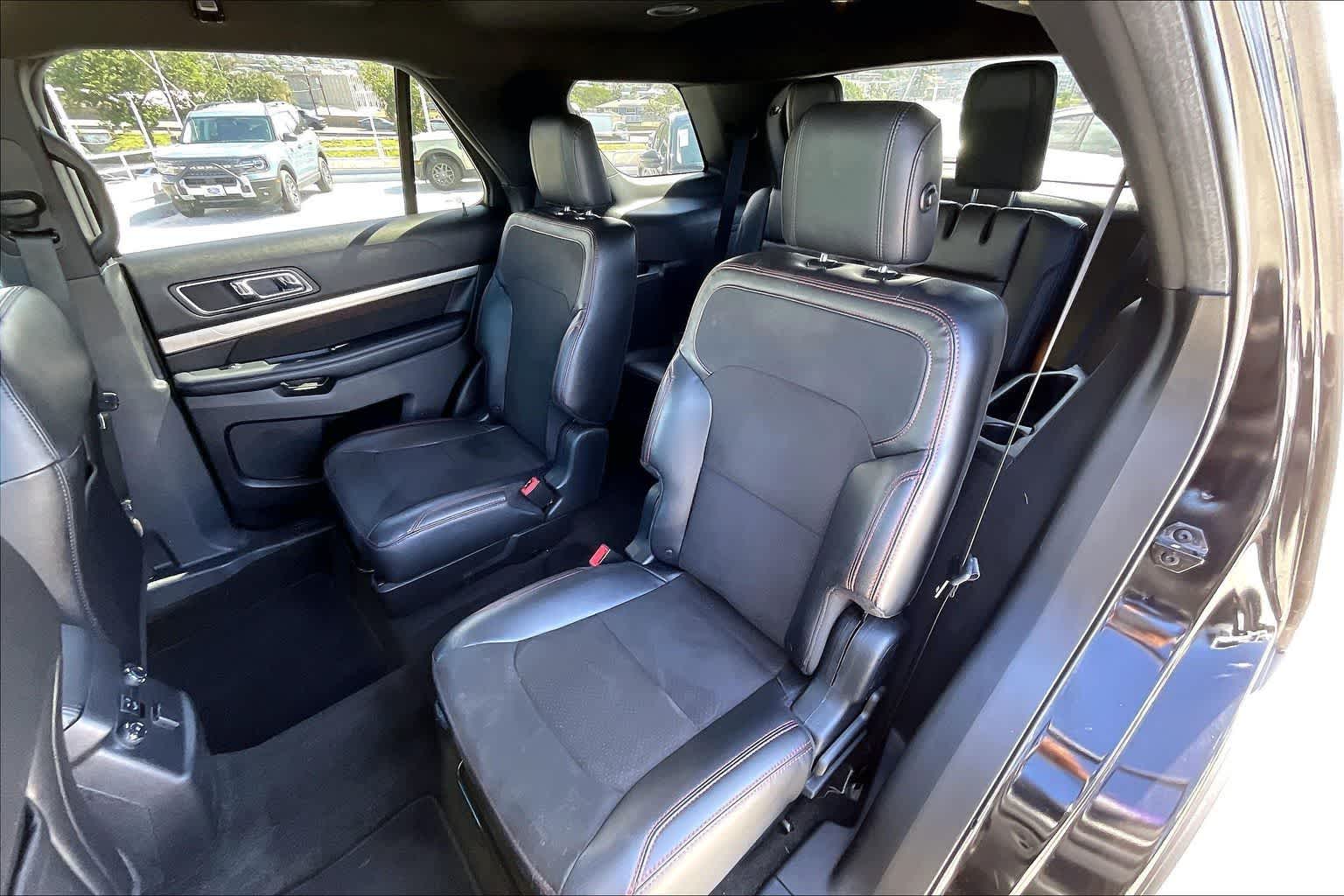 Thumbnail: 2018 Ford Explorer - 29