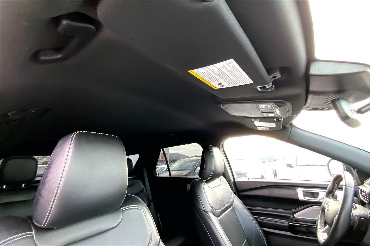 Thumbnail: 2021 Ford Explorer - 30