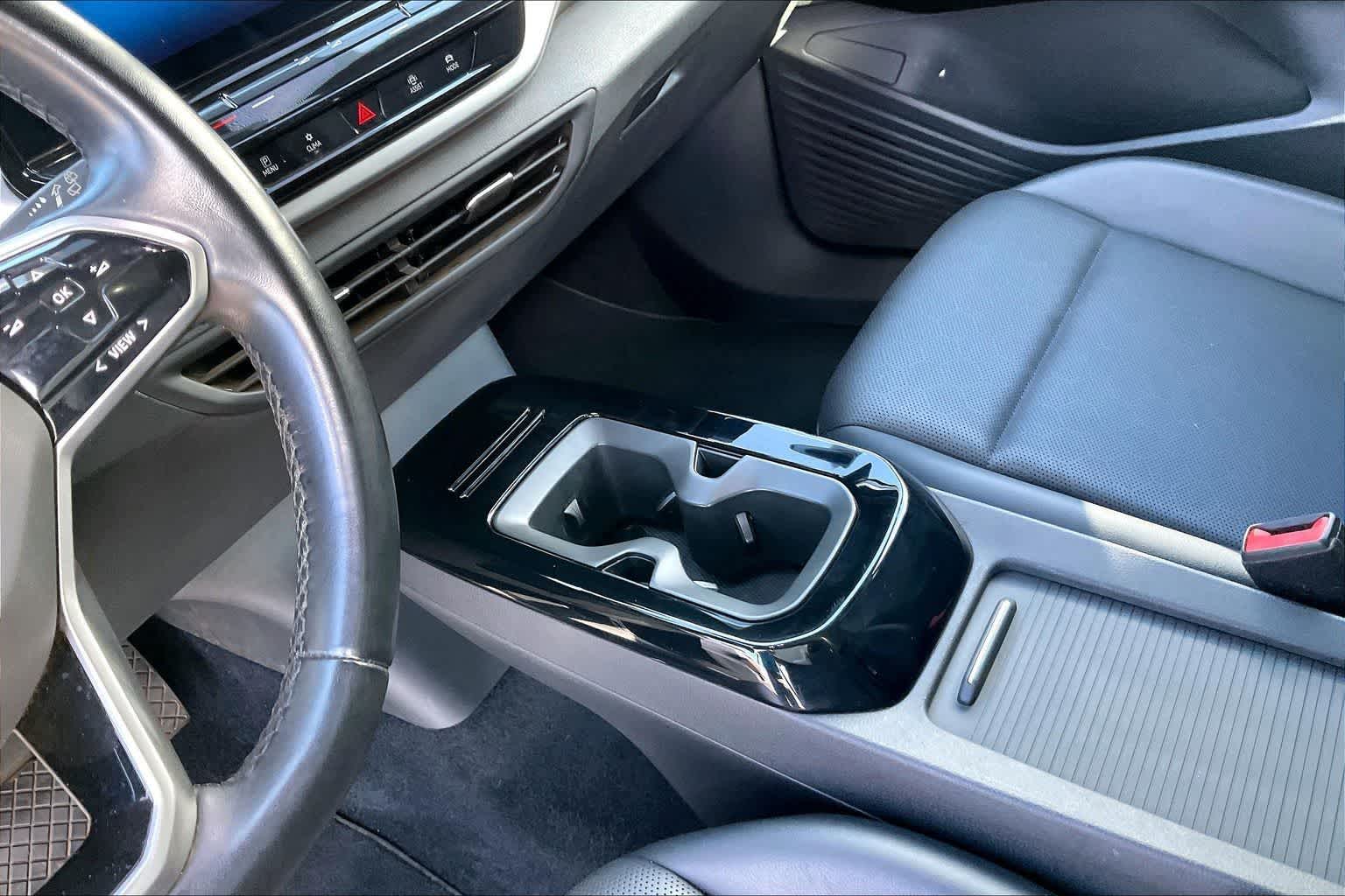 Thumbnail: 2021 Volkswagen ID.4 - 16
