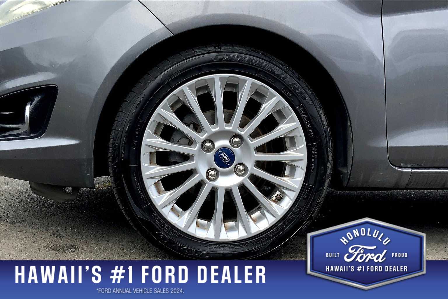 2014 Ford Fiesta Titanium 8