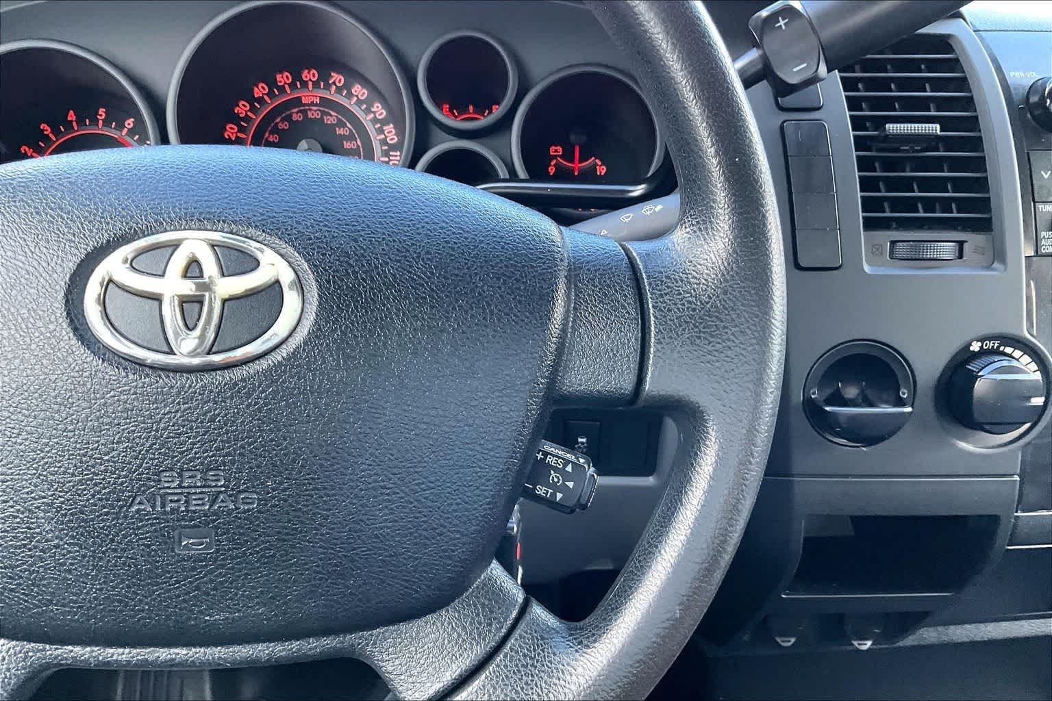Thumbnail: 2013 Toyota Tundra - 25