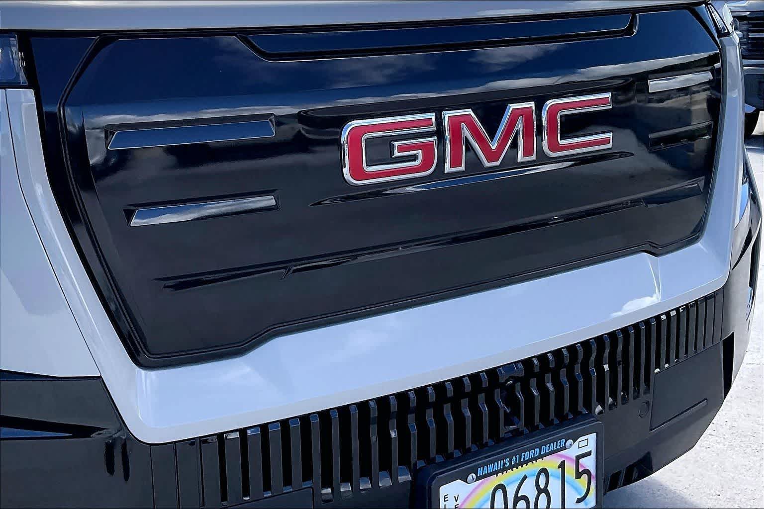 Thumbnail: 2026 GMC Sierra EV - 33