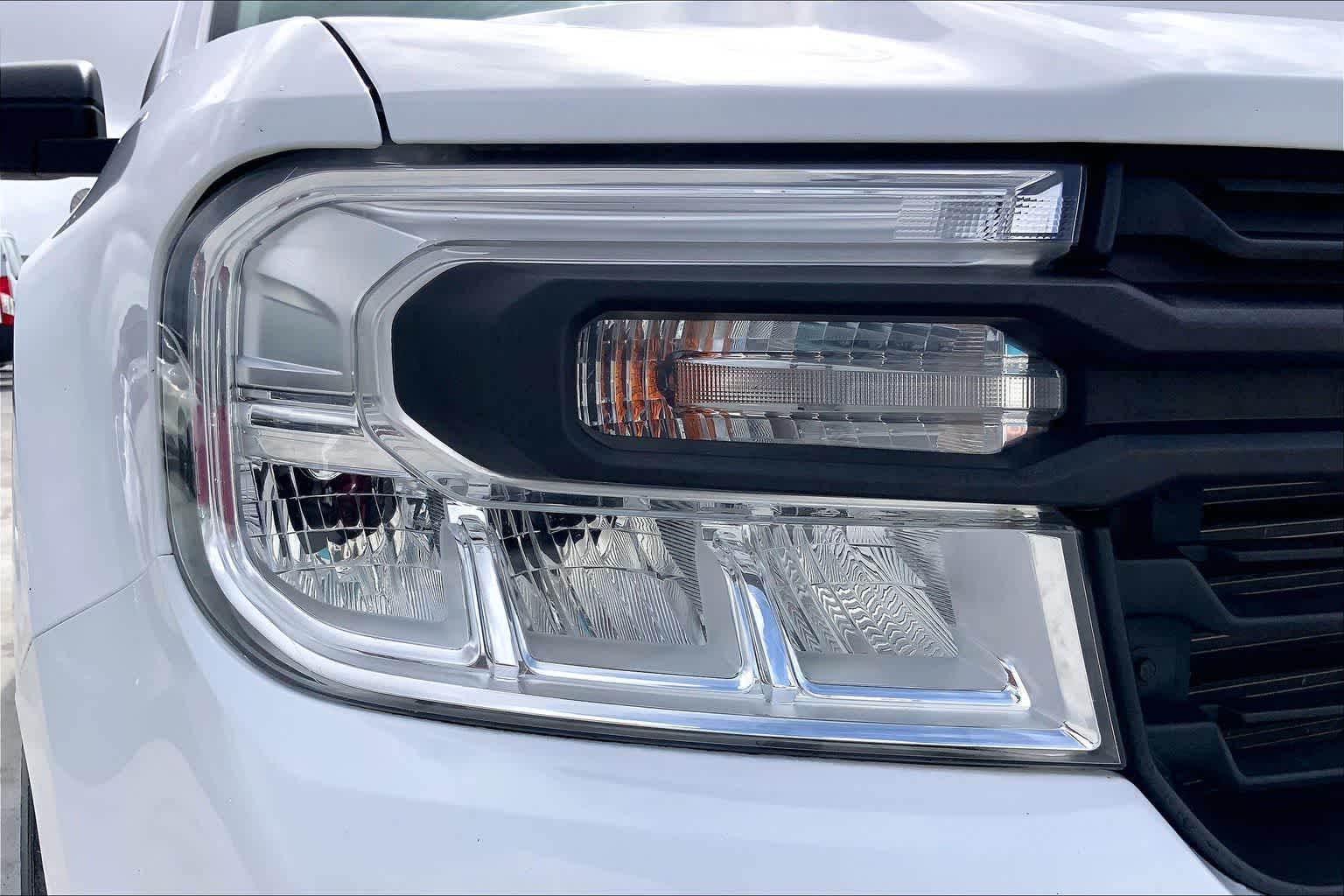 Thumbnail: 2022 Ford Maverick - 31