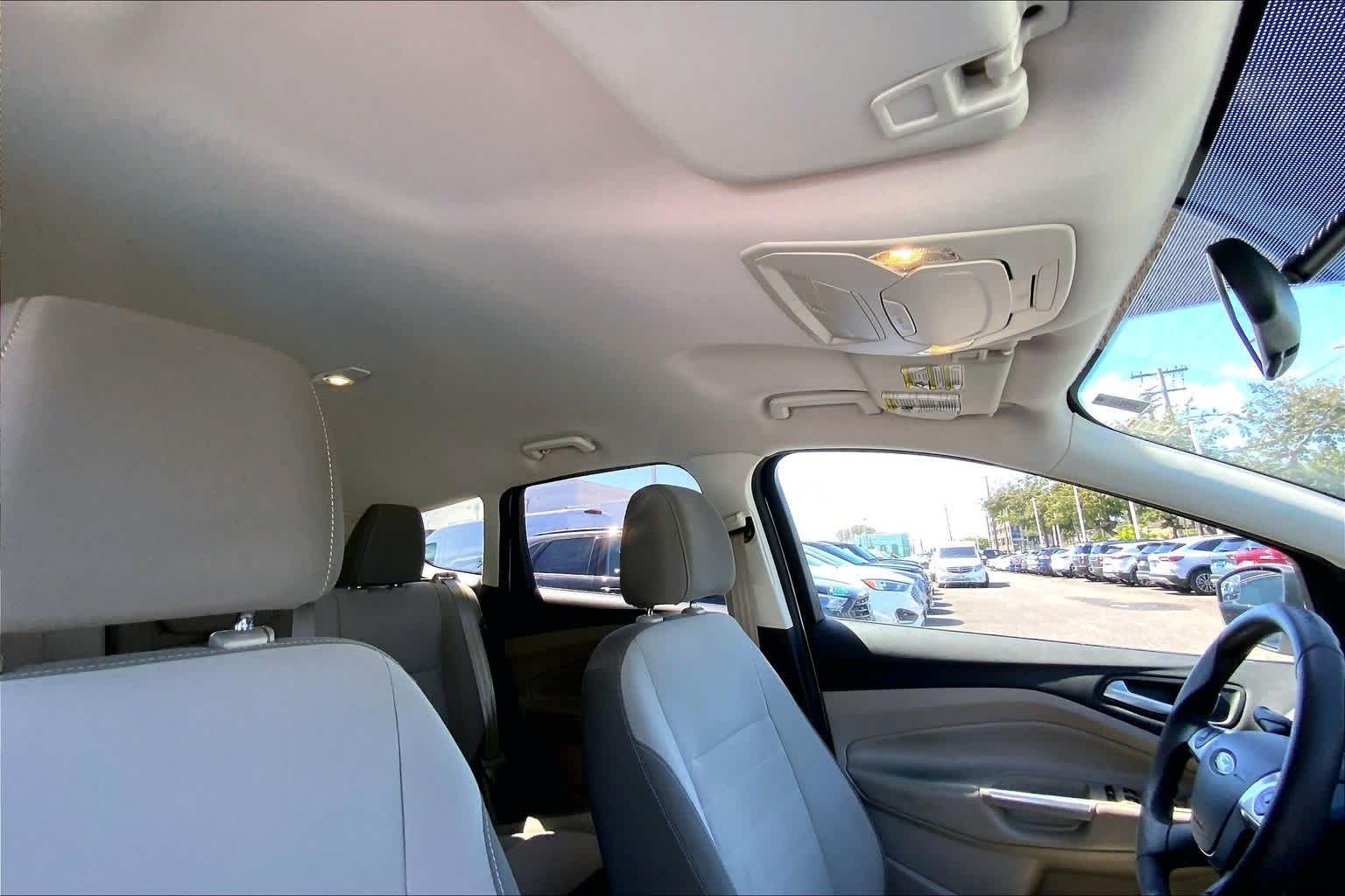 Thumbnail: 2016 Ford Escape - 30