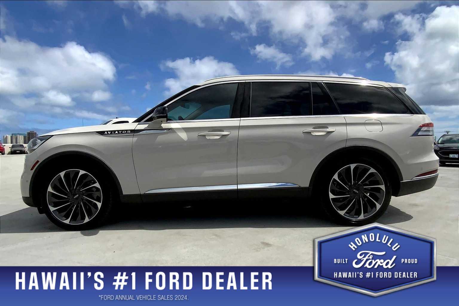 2022 Lincoln Aviator Reserve photo 3