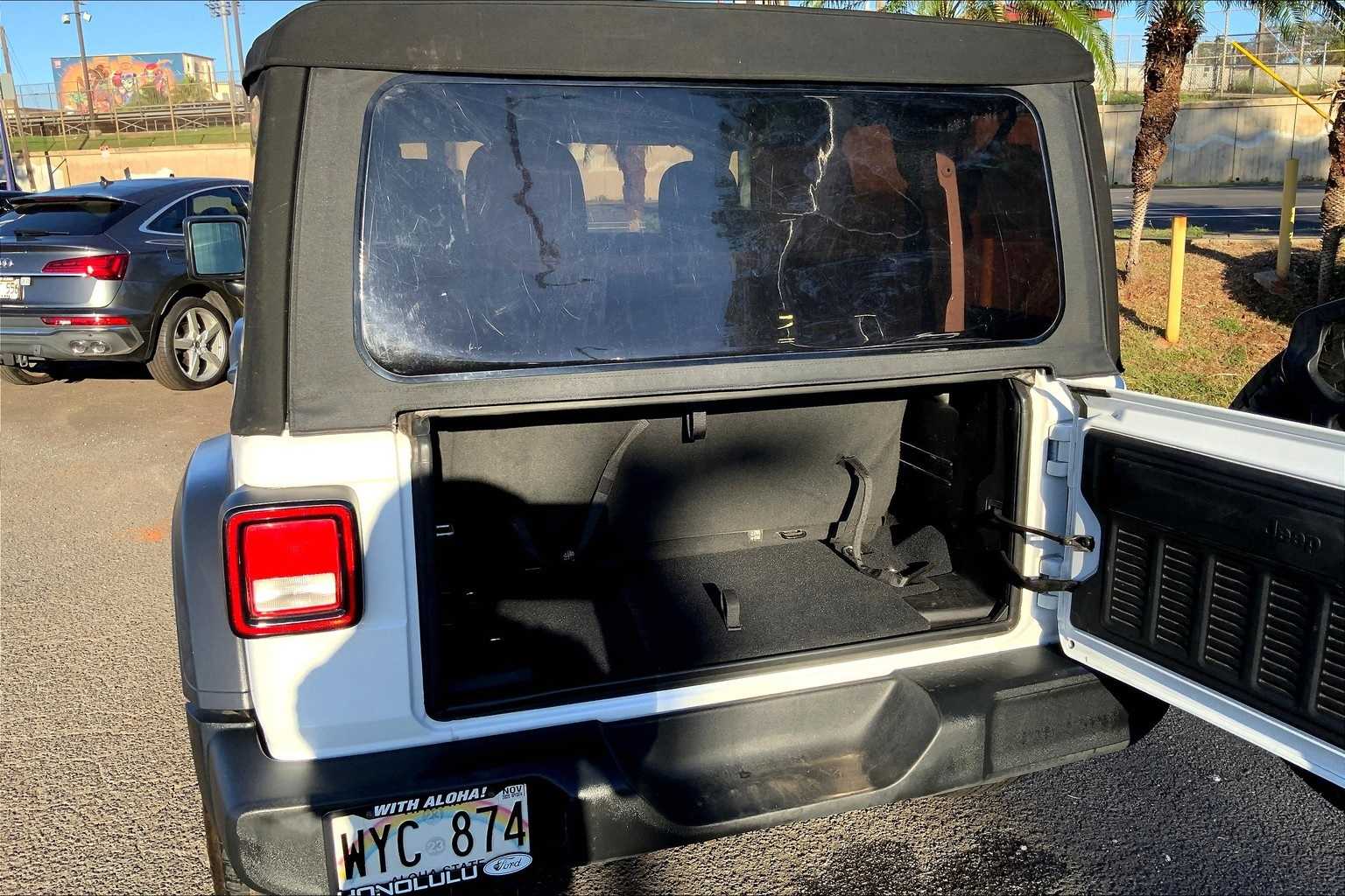 Thumbnail: 2024 Jeep Wrangler - 17