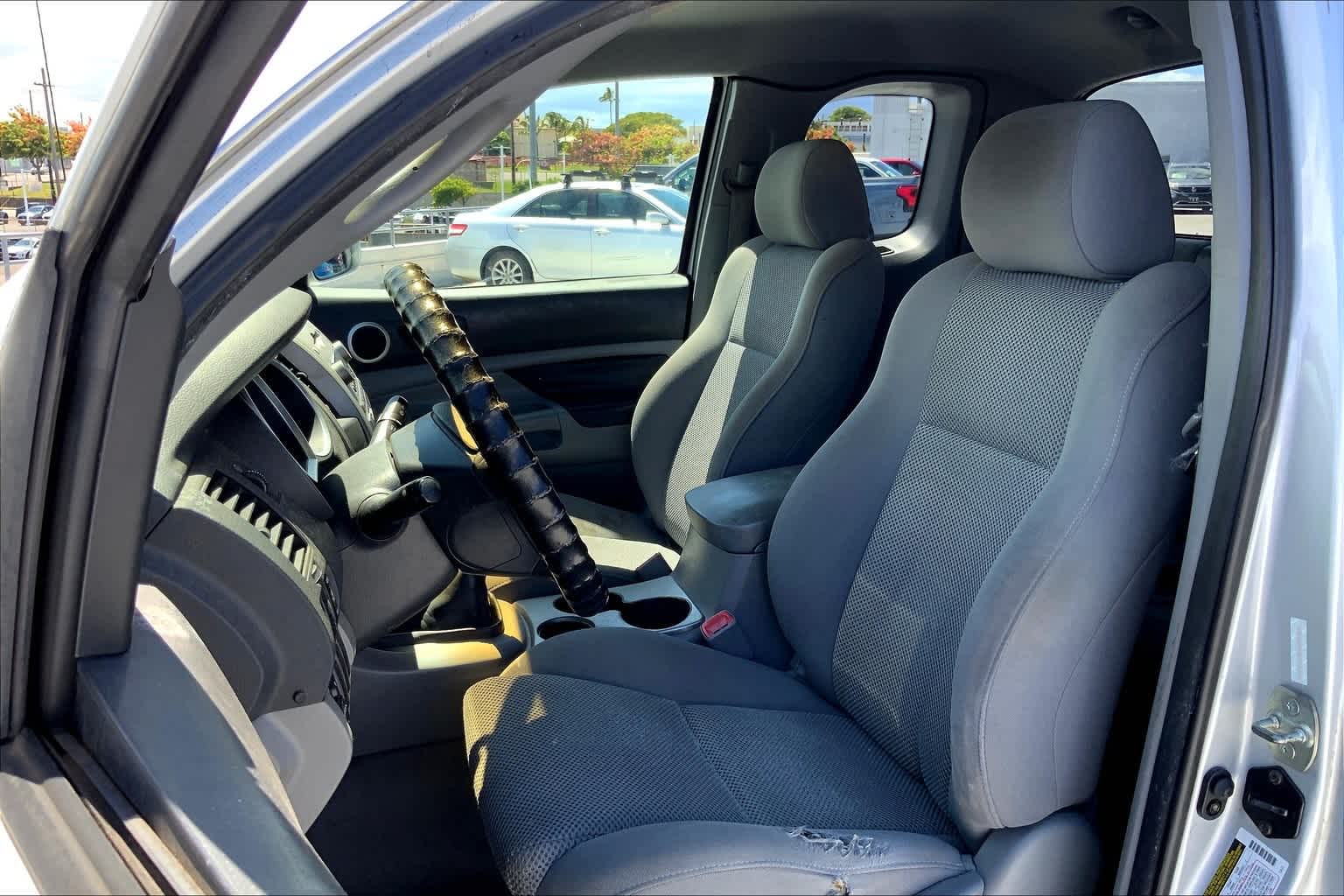 Thumbnail: 2005 Toyota Tacoma - 11