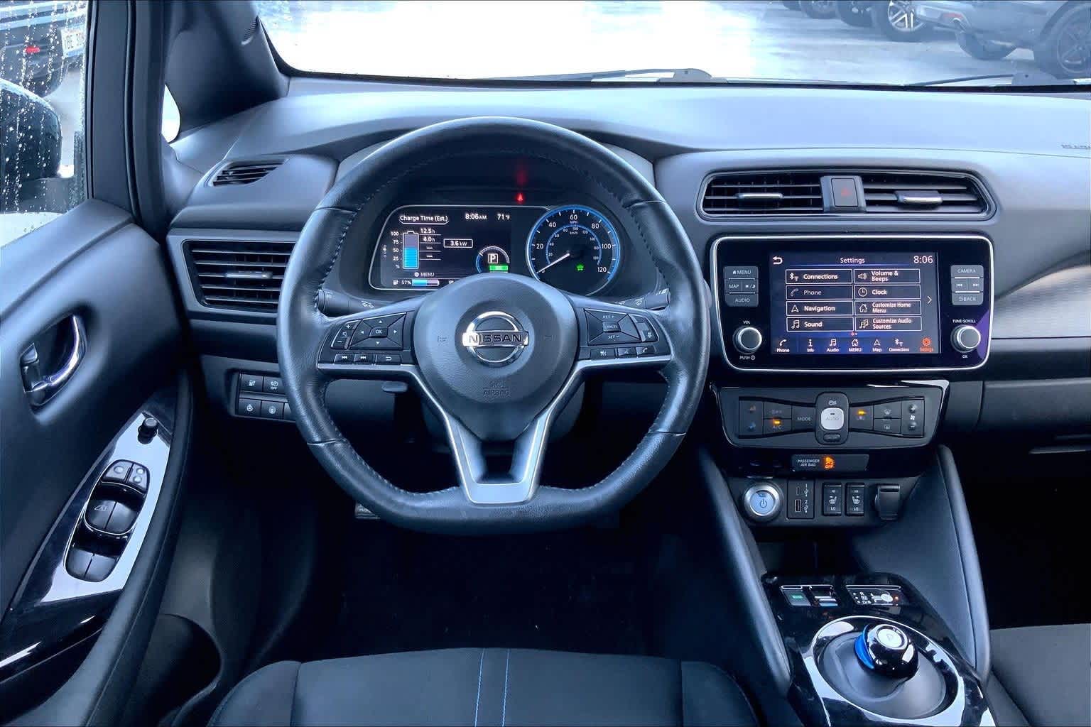 Thumbnail: 2022 Nissan Leaf - 14