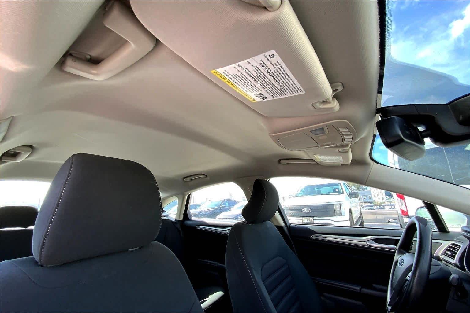 Thumbnail: 2018 Ford Fusion - 30