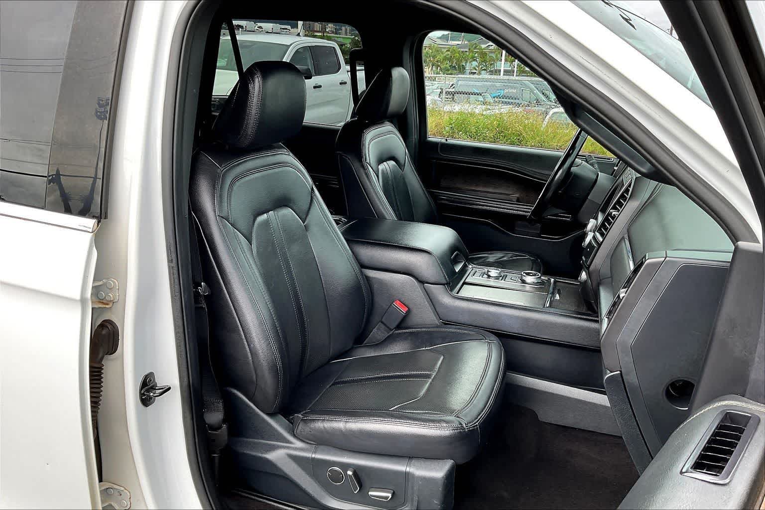 Thumbnail: 2021 Ford Expedition - 13