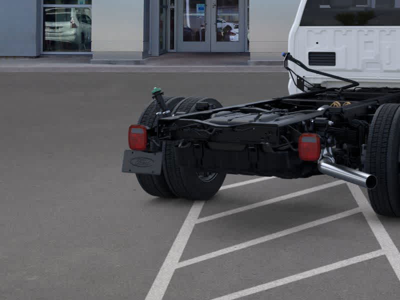 Thumbnail: 2026 Ford F-550 - 21