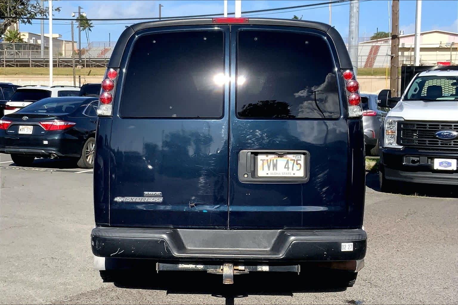 Thumbnail: 2011 Chevrolet Express - 5