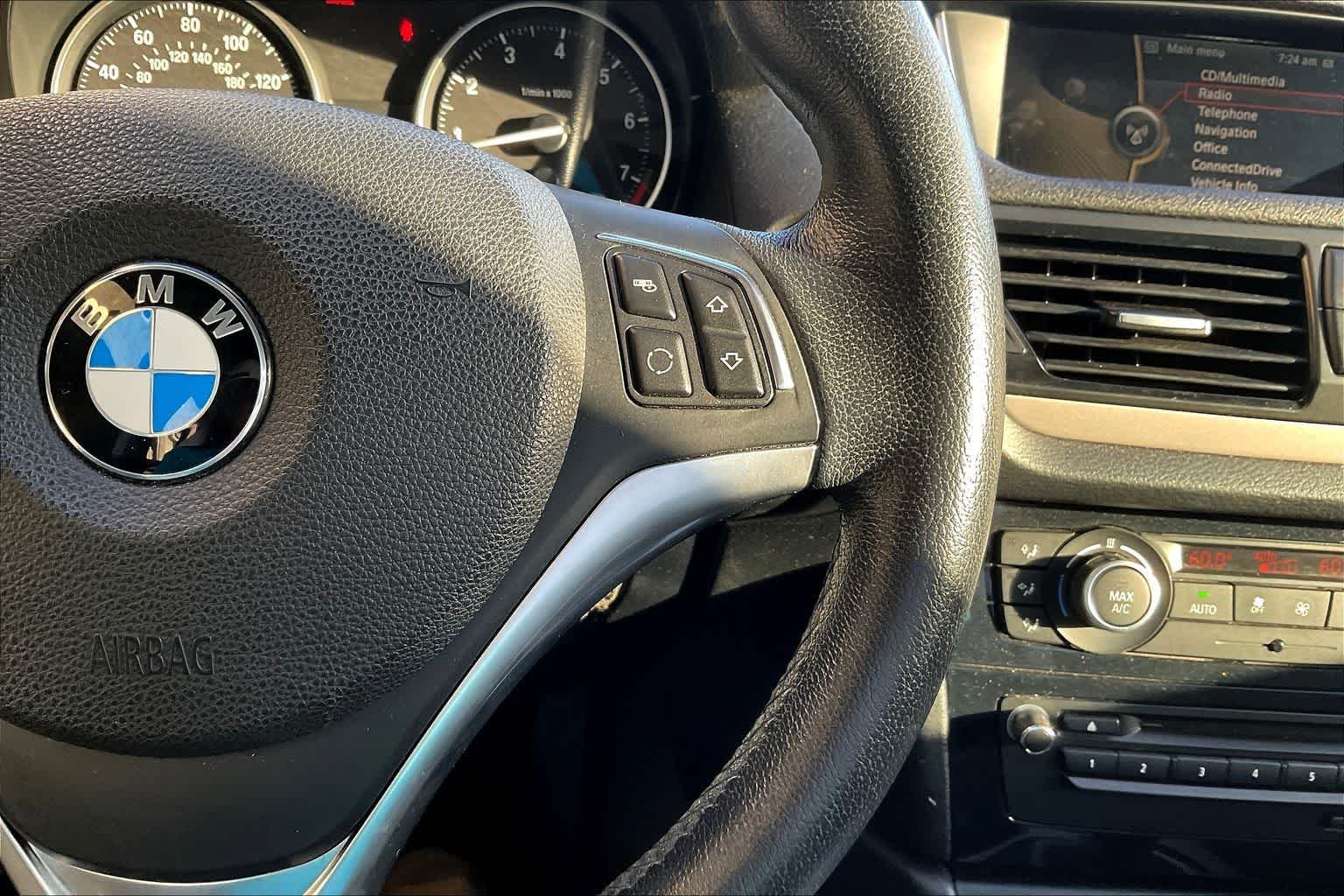 Thumbnail: 2015 BMW X1 - 25