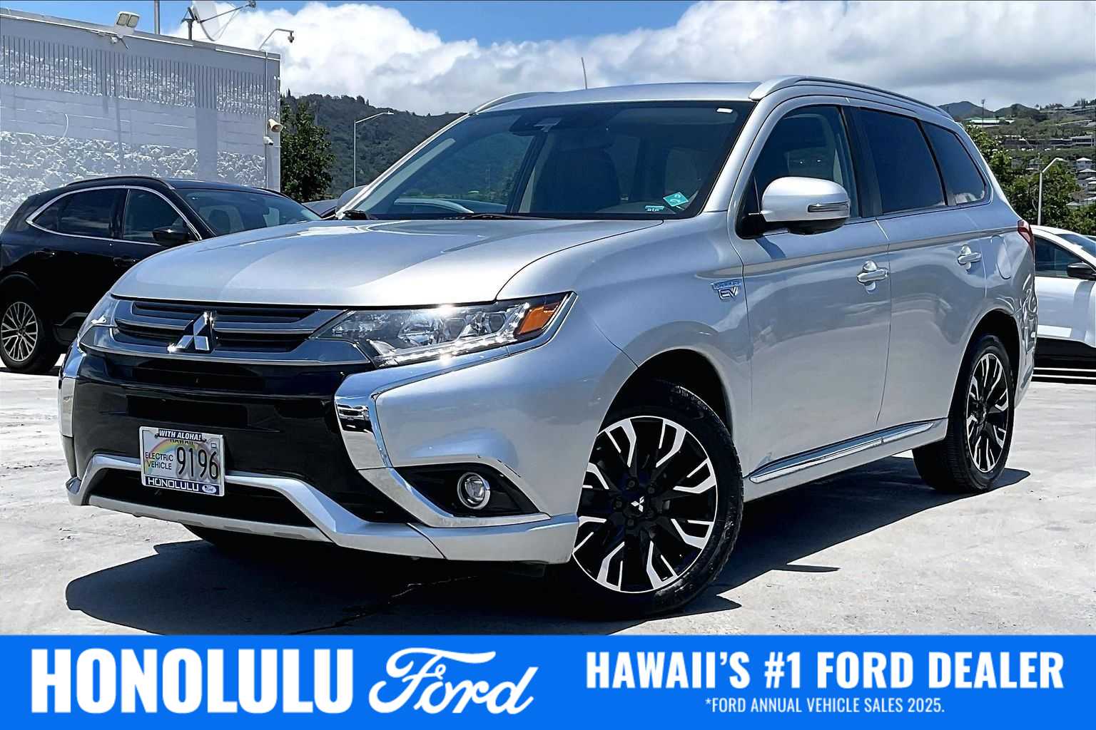 2018 Mitsubishi Outlander GT PHEV S-AWC's photo