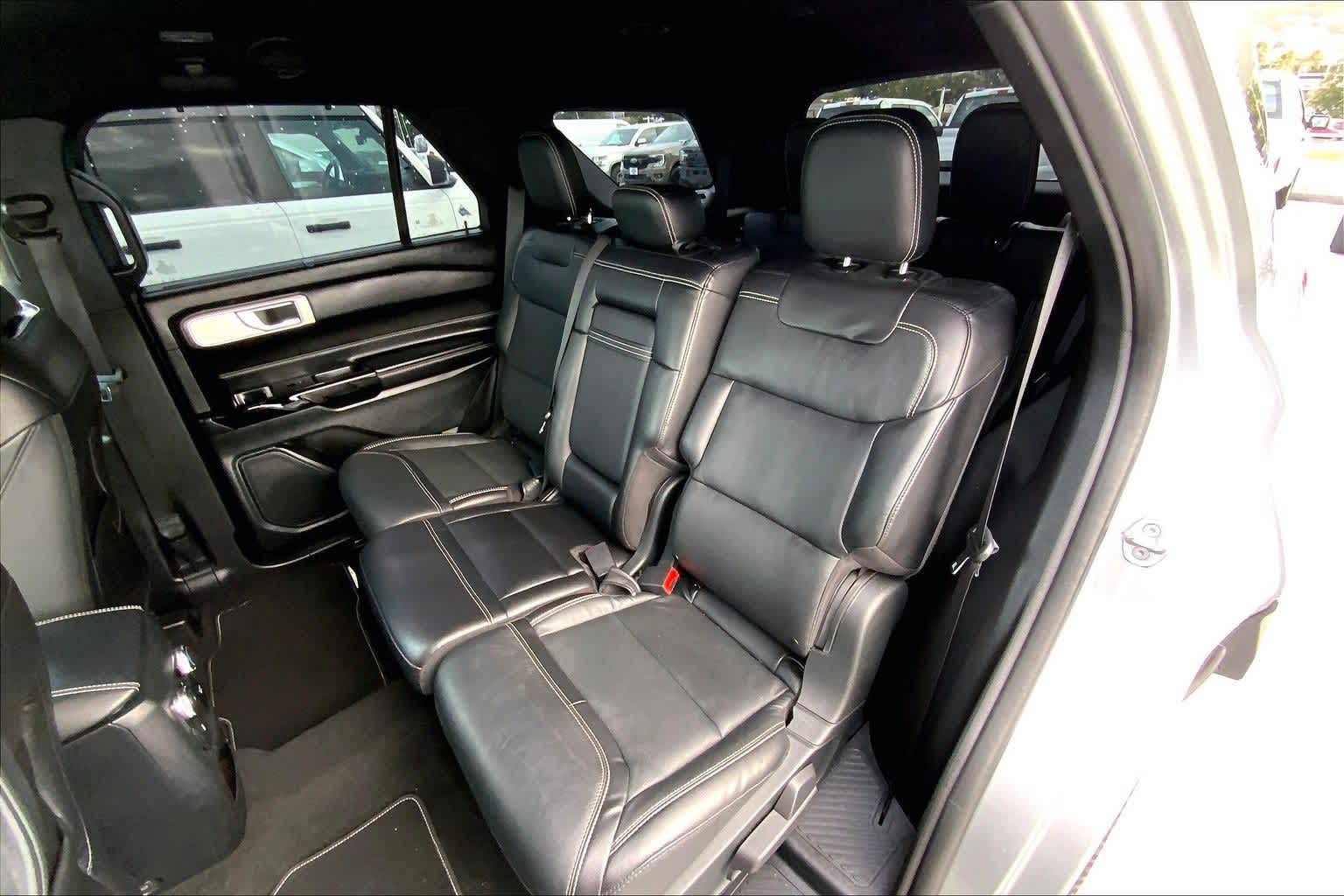 Thumbnail: 2021 Ford Explorer - 29