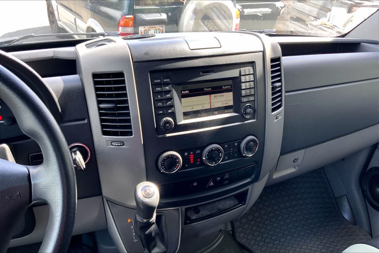 Thumbnail: 2016 Mercedes-Benz Sprinter - 15