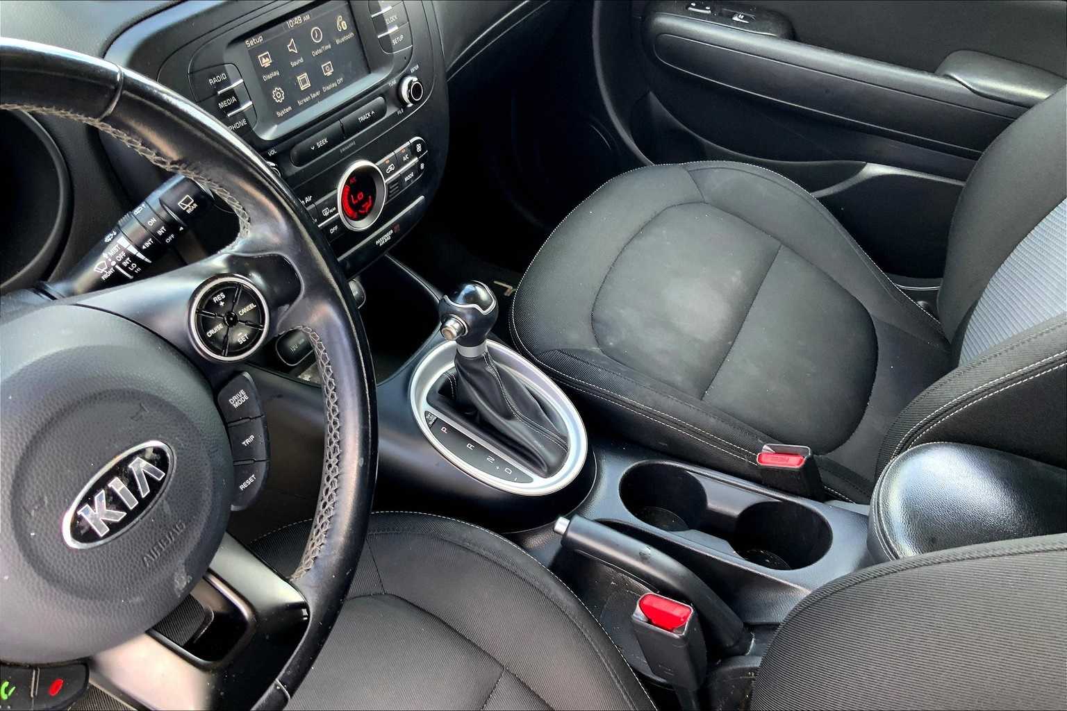 Thumbnail: 2017 Kia Soul - 16
