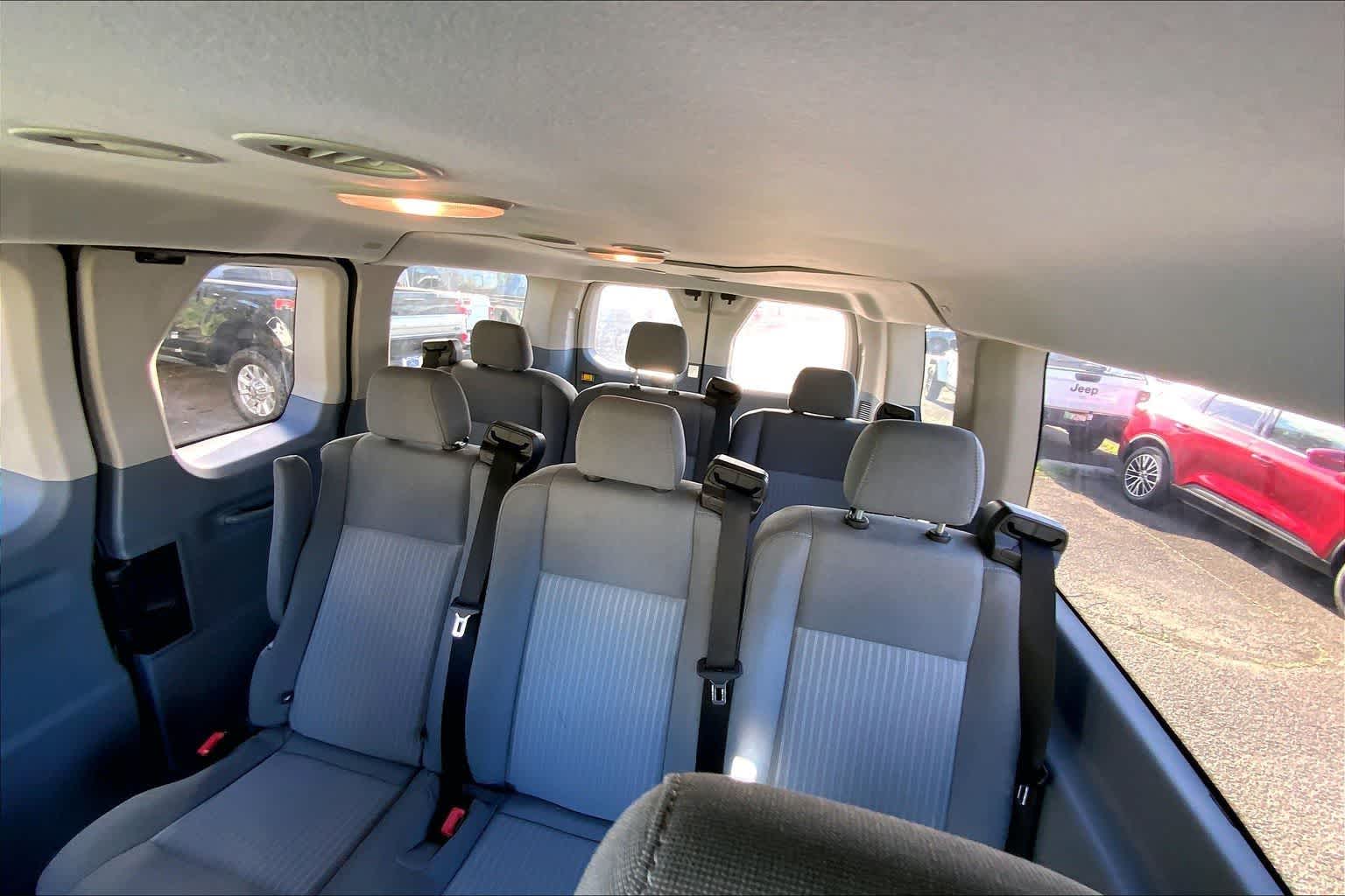 Thumbnail: 2015 Ford Transit Series - 29