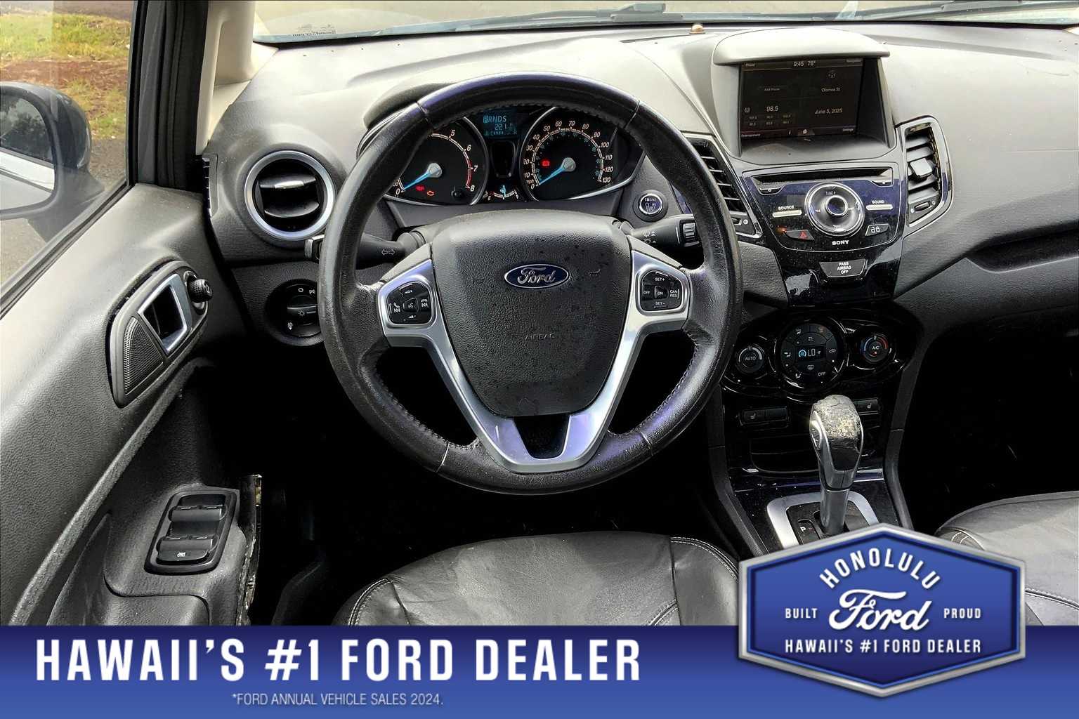 2014 Ford Fiesta Titanium 14