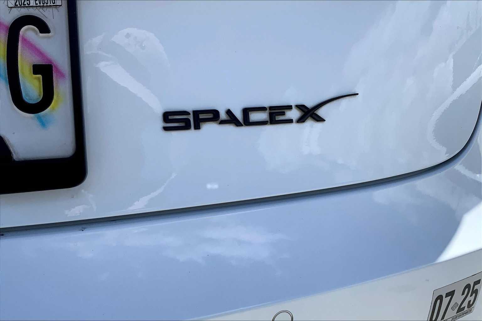 Thumbnail: 2019 Tesla Model 3 - 7
