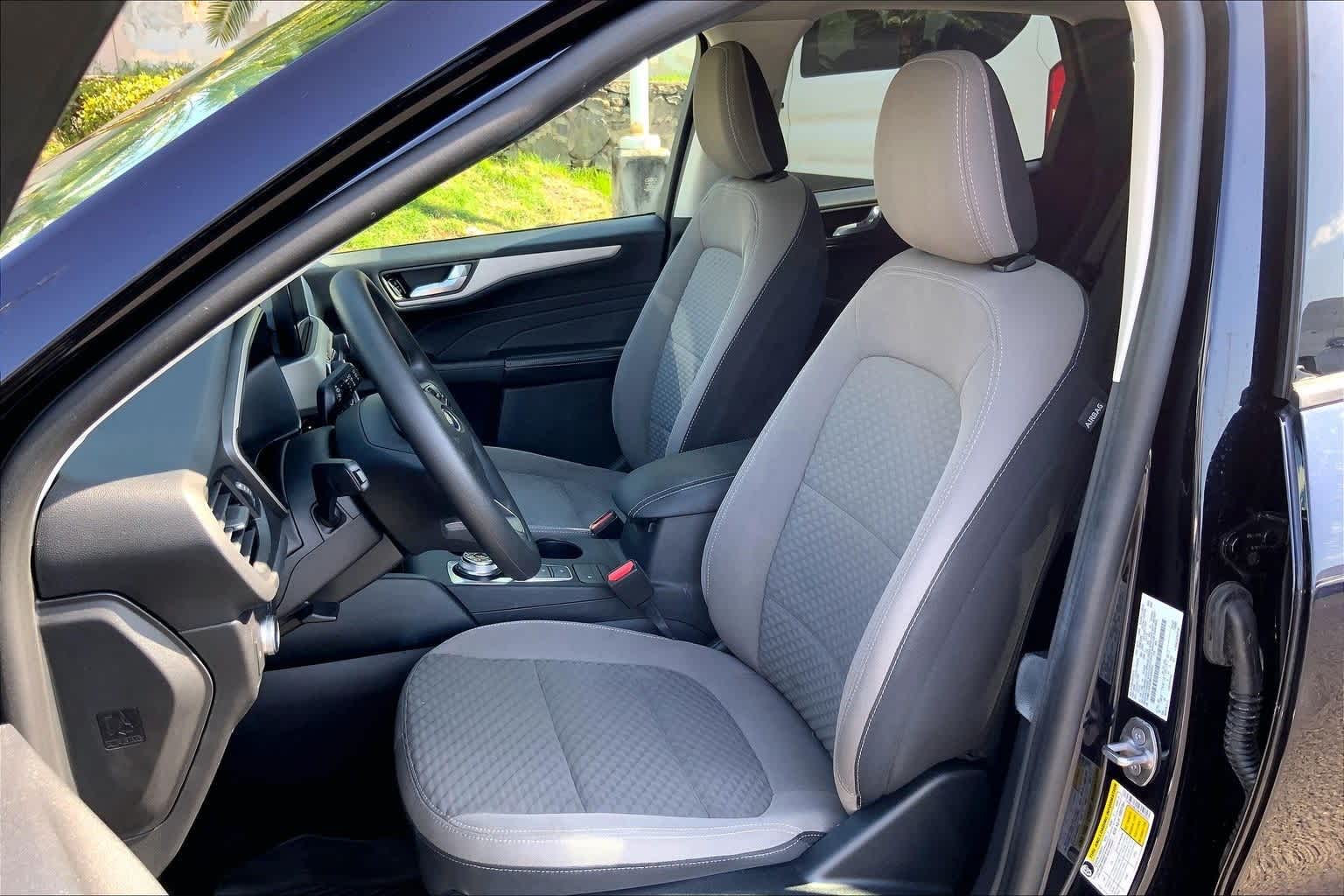 Thumbnail: 2021 Ford Escape - 11