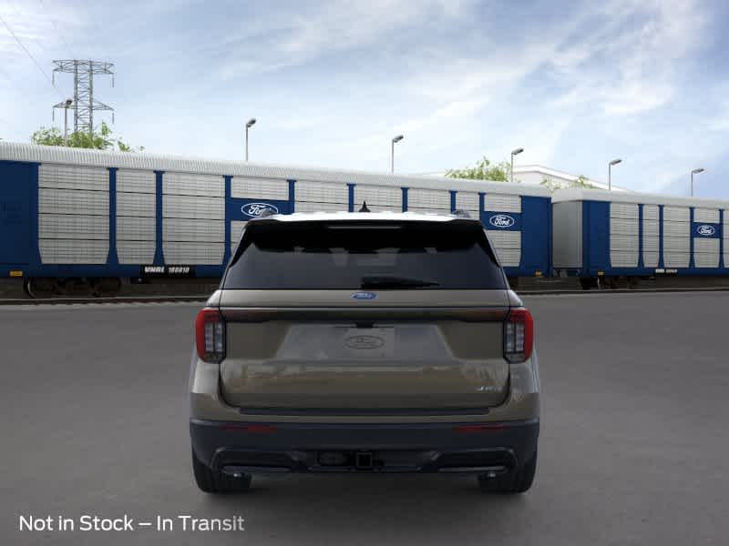 Thumbnail: 2026 Ford Explorer - 5