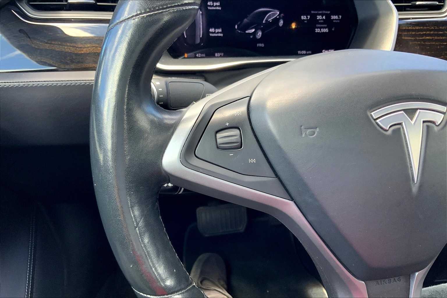 Thumbnail: 2018 Tesla Model S - 24