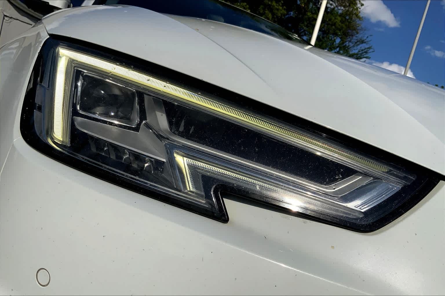 2017 Audi A4 Premium 31