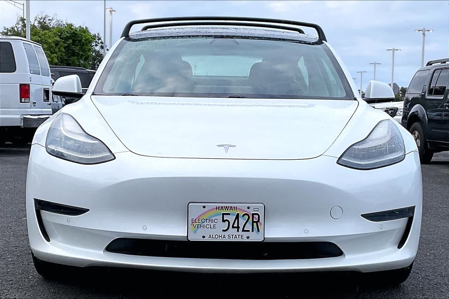 Thumbnail: 2021 Tesla Model 3 - 6