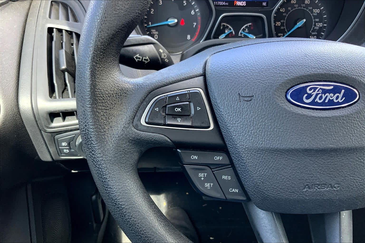 Thumbnail: 2017 Ford Focus - 24