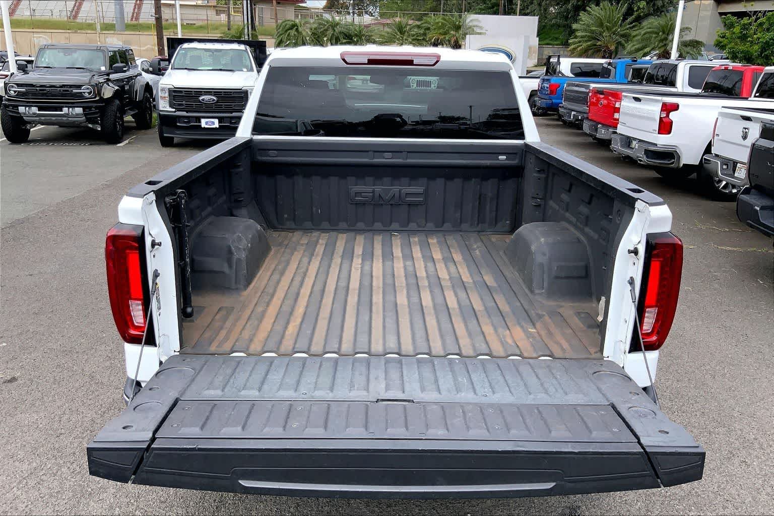 Thumbnail: 2024 GMC Sierra 1500 - 18