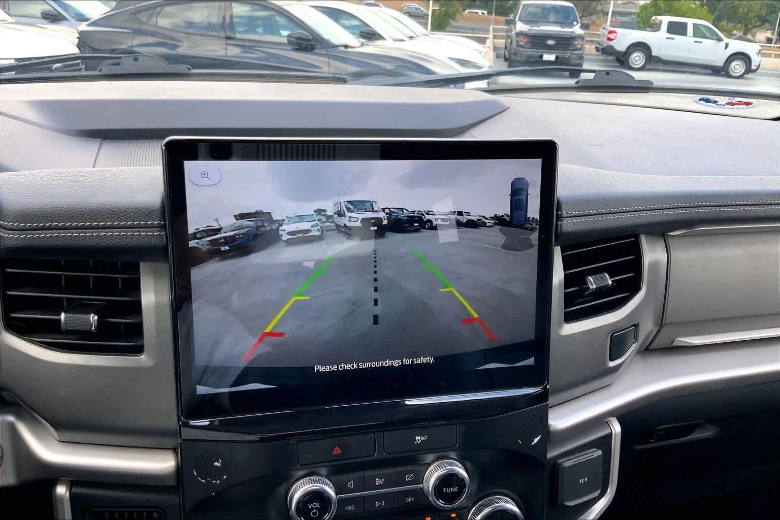 Thumbnail: 2022 Ford Expedition MAX - 26