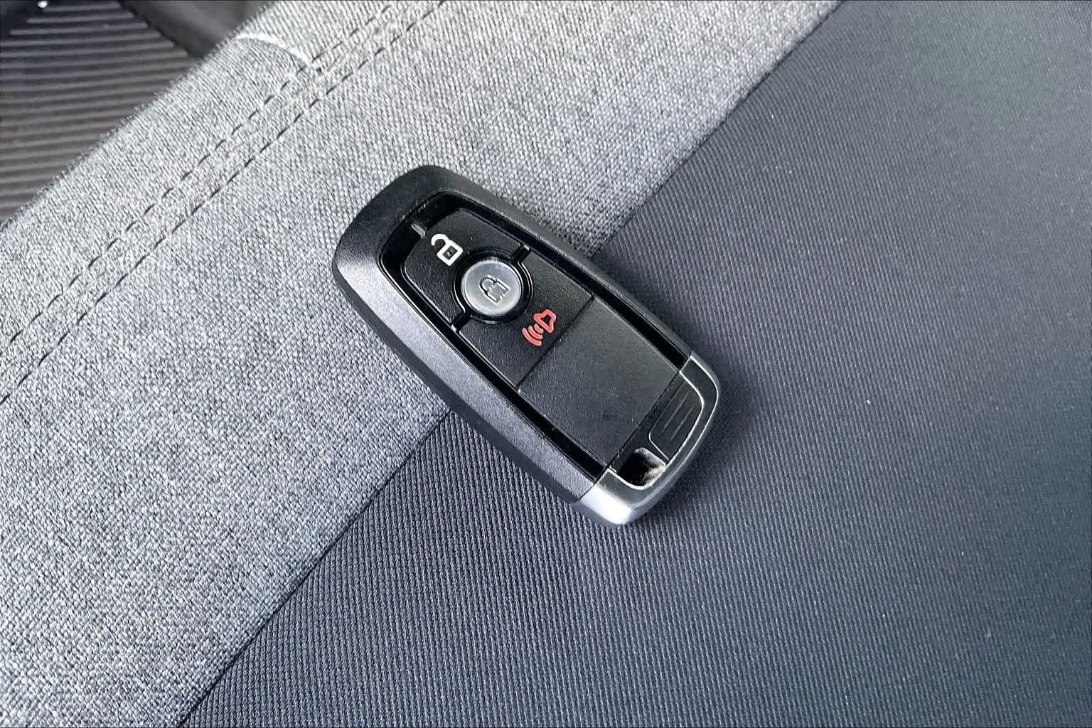 Thumbnail: 2022 Ford Bronco - 19