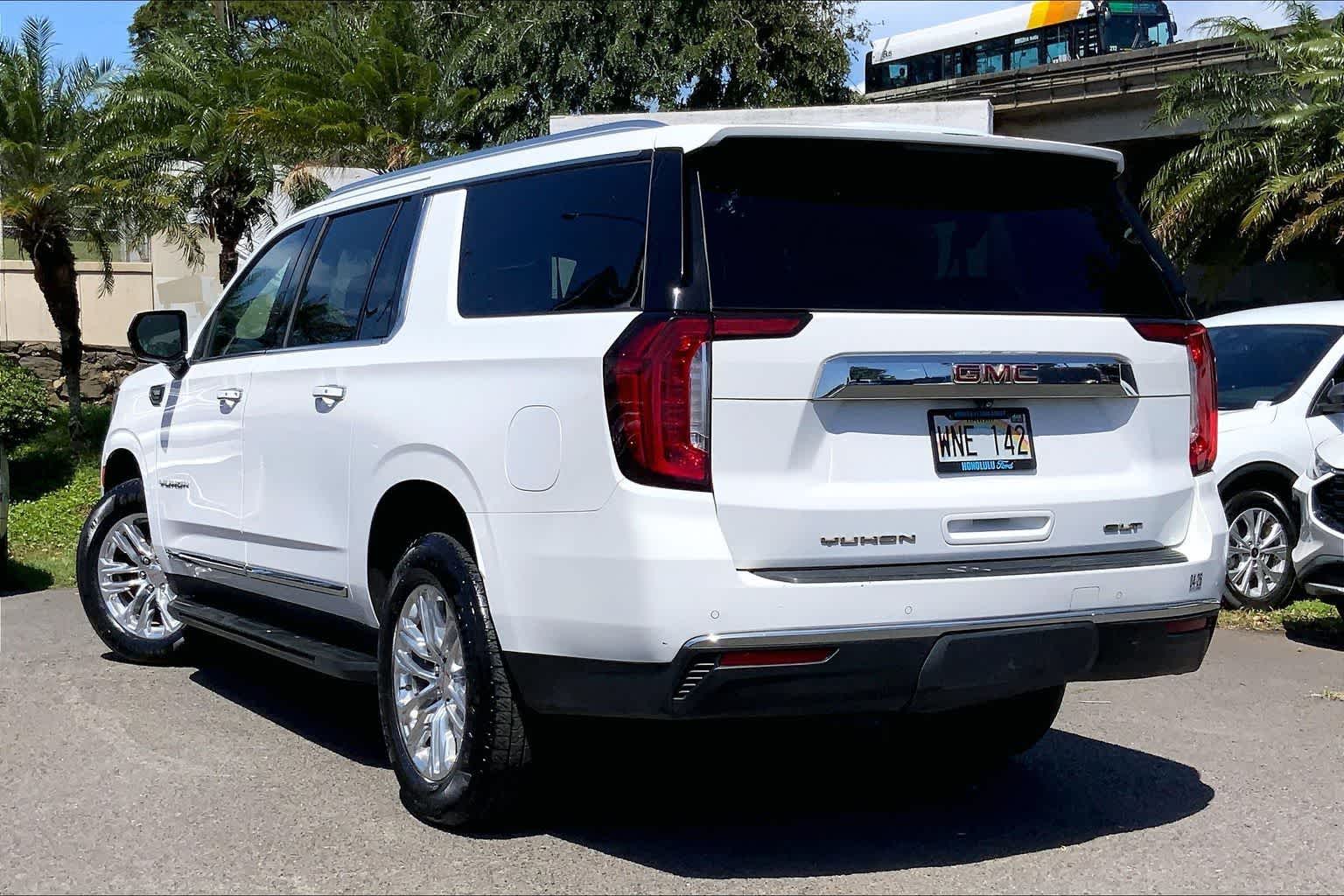 Thumbnail: 2022 GMC Yukon XL - 4