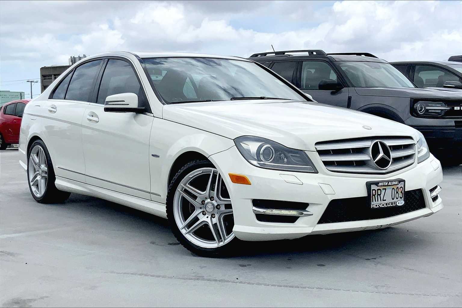 Thumbnail: 2012 Mercedes-Benz C-Class - 21