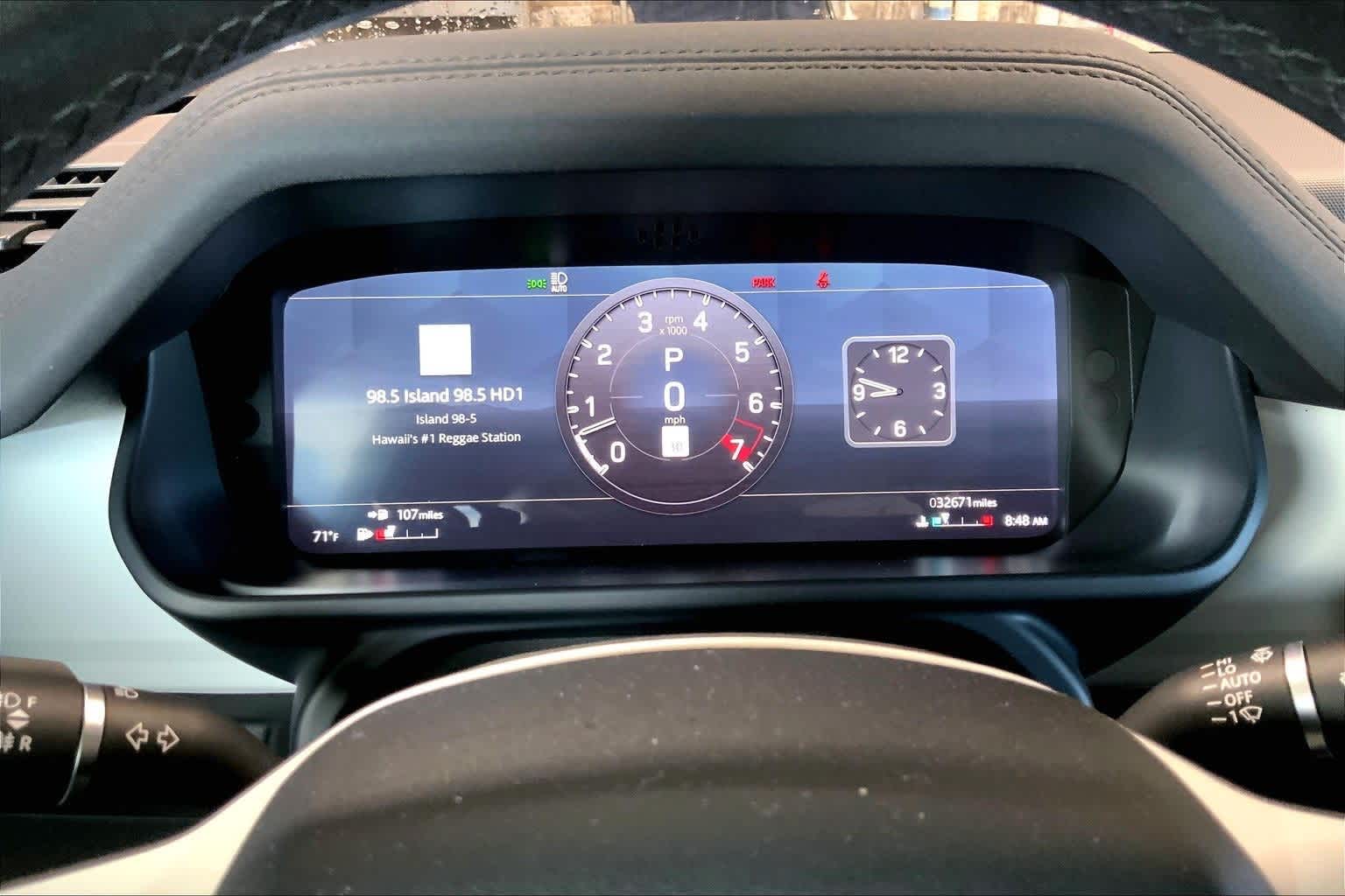 Thumbnail: 2022 Land Rover Defender - 17