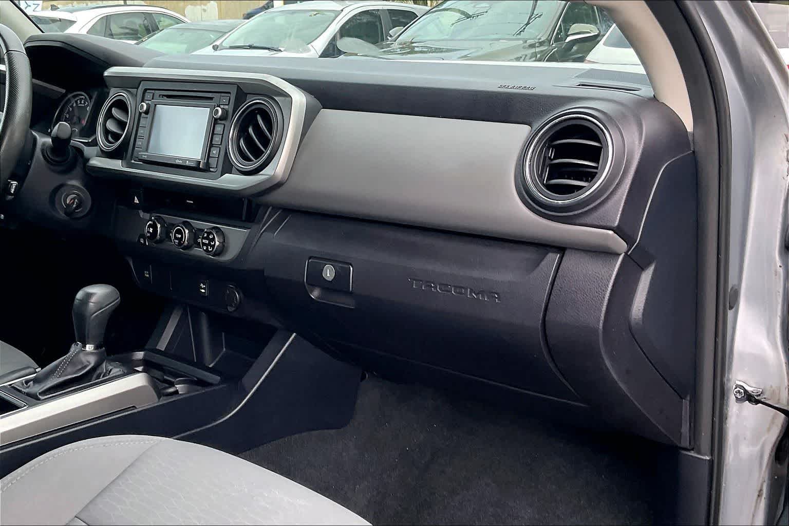 Thumbnail: 2017 Toyota Tacoma - 23