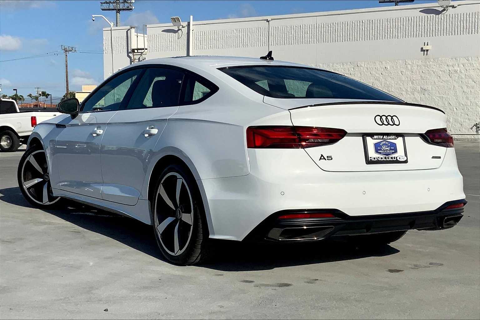 2023 Audi A5 45 S line Quattro Premium photo 4
