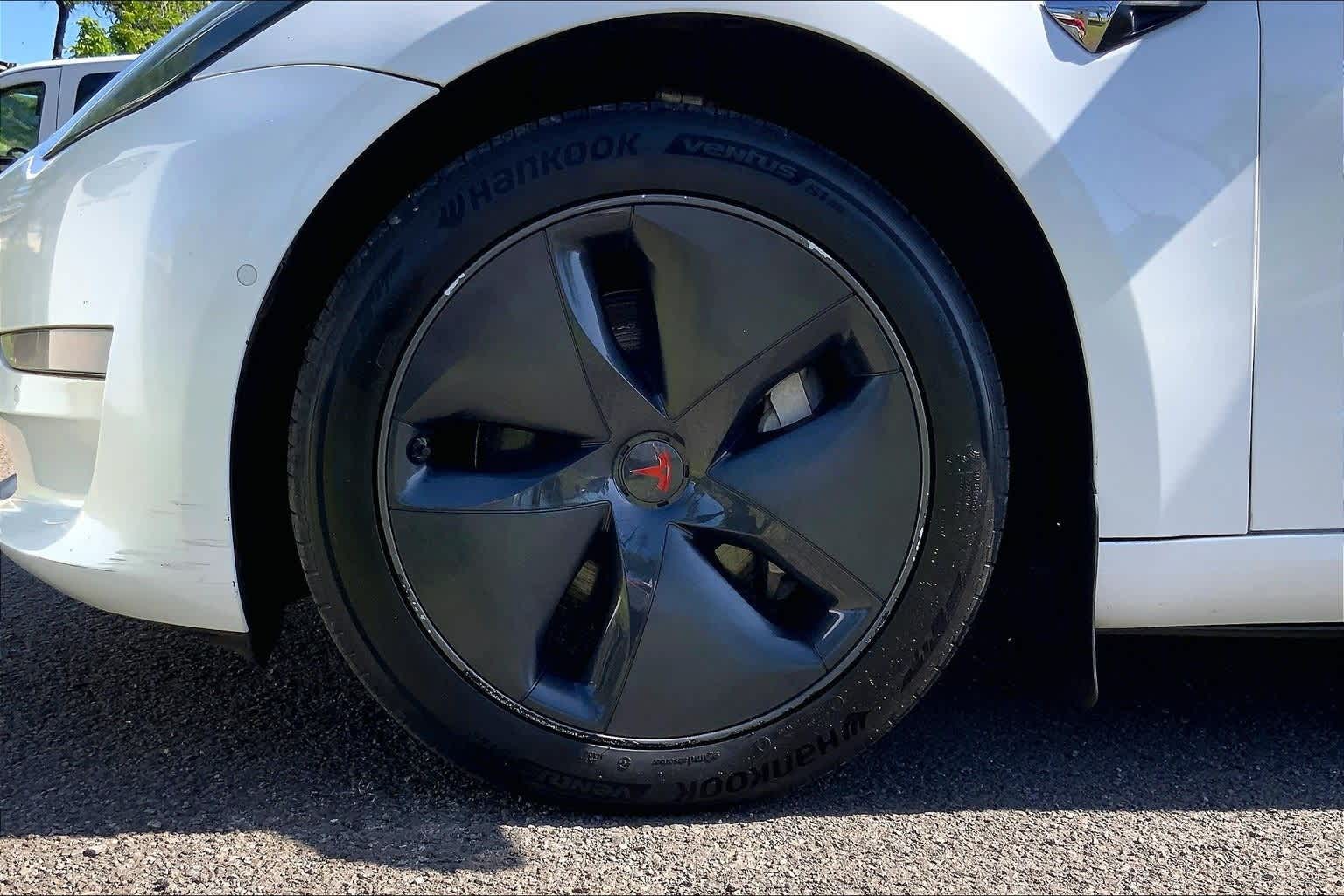 Thumbnail: 2019 Tesla Model 3 - 8