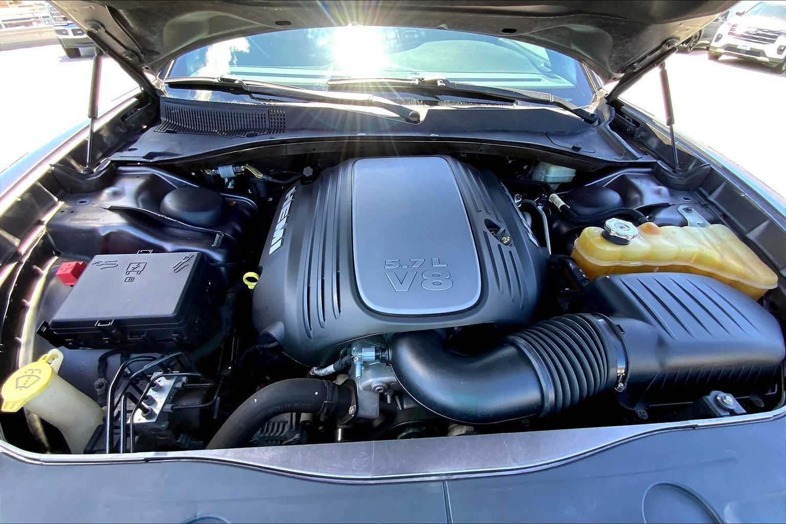 Thumbnail: 2014 Dodge Charger - 9